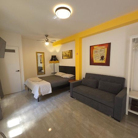 Great 35 Sq M Studio On 1St Floor In Bohemian Psyri In Athens' Historic Center-In Vivo Apartments Atenas Exterior foto