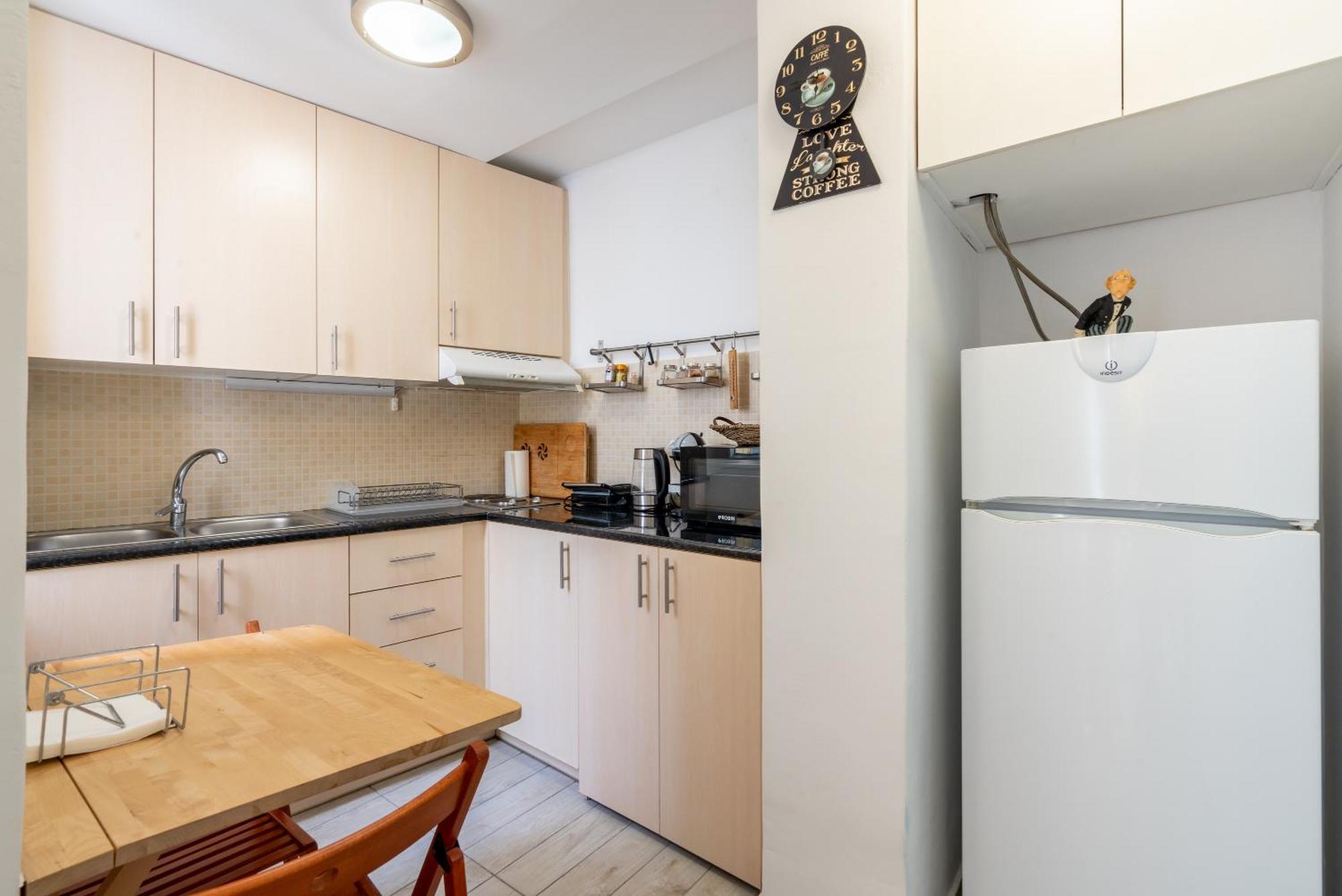 Great 35 Sq M Studio On 1St Floor In Bohemian Psyri In Athens' Historic Center-In Vivo Apartments Atenas Exterior foto